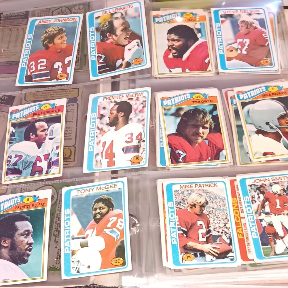 Vintage Baseball Card Lot  Vintage Football Card Lot - Picture 15 of 16